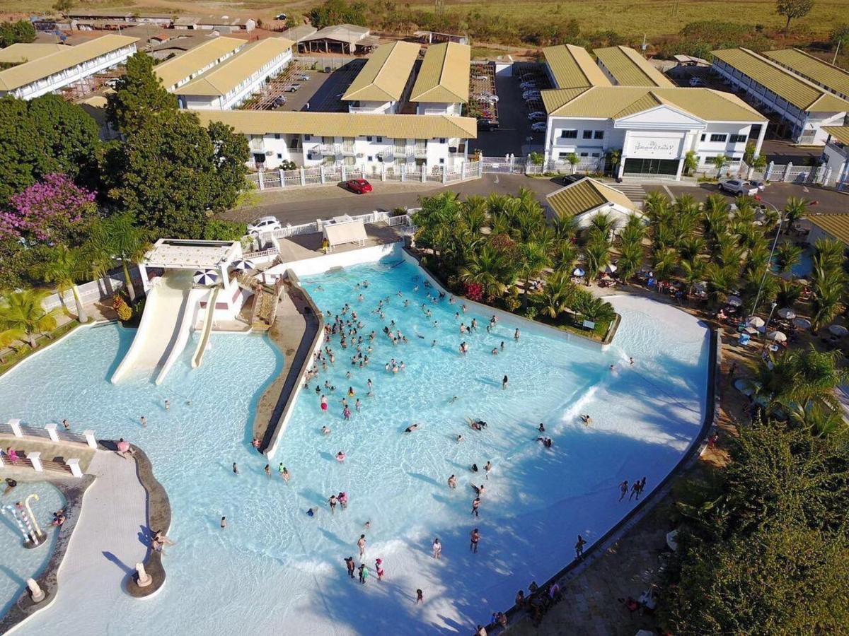 Lacqua diRoma flat com Park aquático aberto 24 horas ! Caldas Novas Esterno foto
